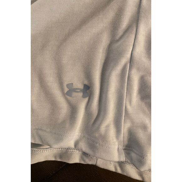 workout clothes - Picture 2 of 3